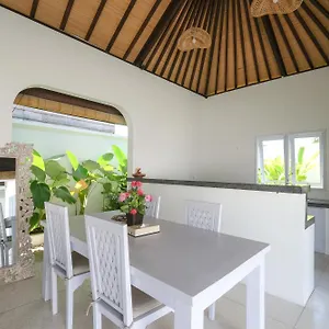 villa-shanti-bingin.hotelsseminyak.net/